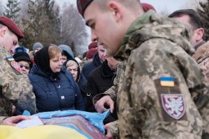 За місяць війни край втратив 24 героїв 